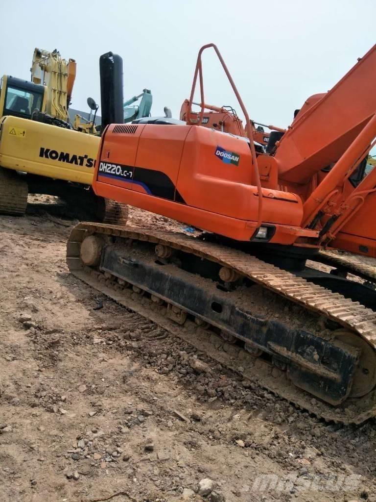 Doosan 225 Raupenbagger