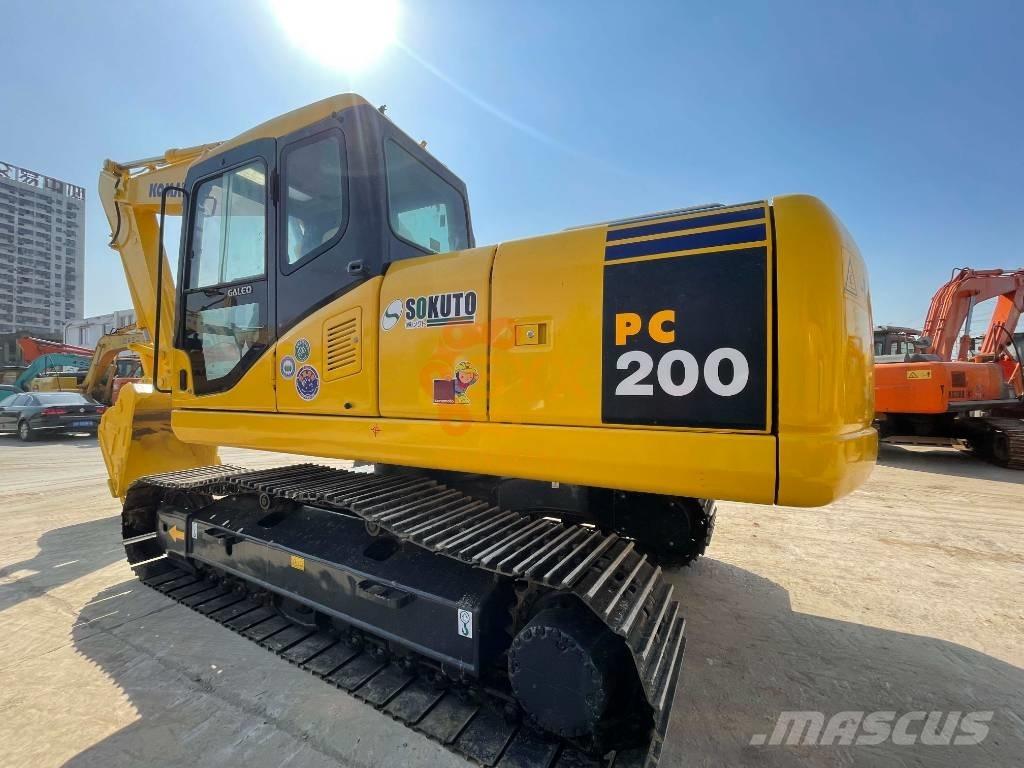 Komatsu PC200-7 Raupenbagger