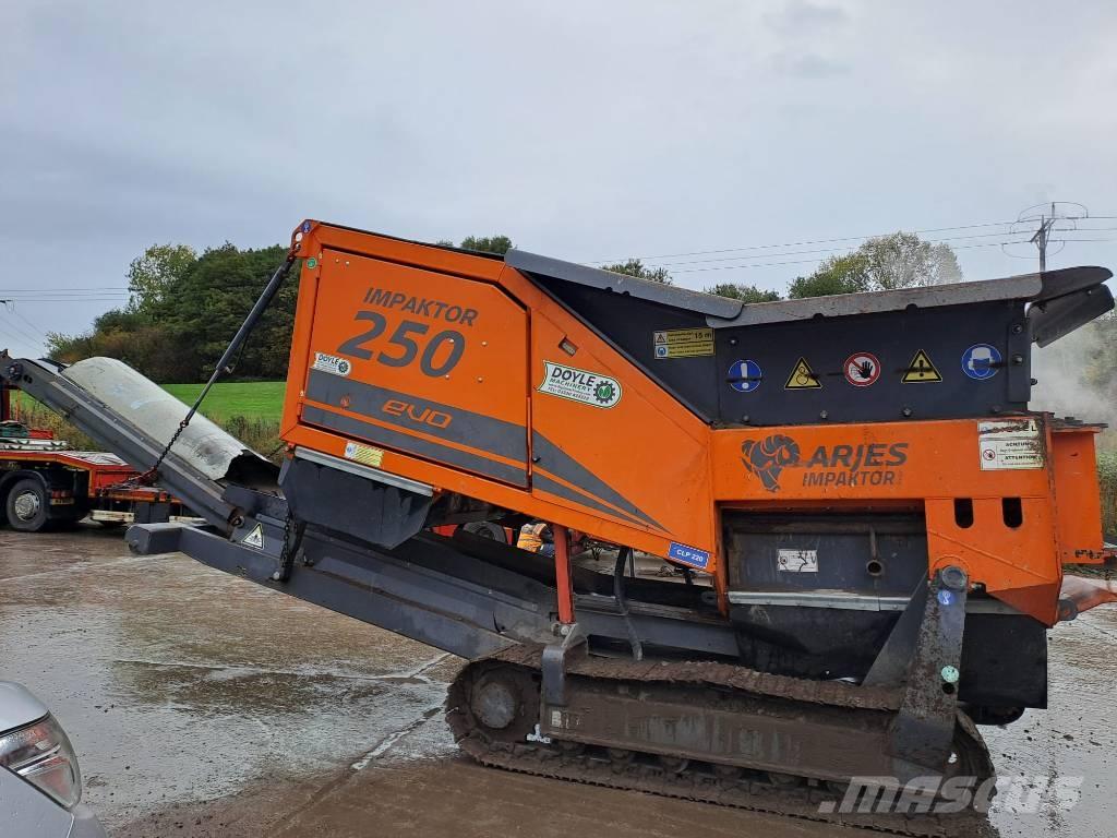 Arjes Impaktor 250 Mobile Brecher