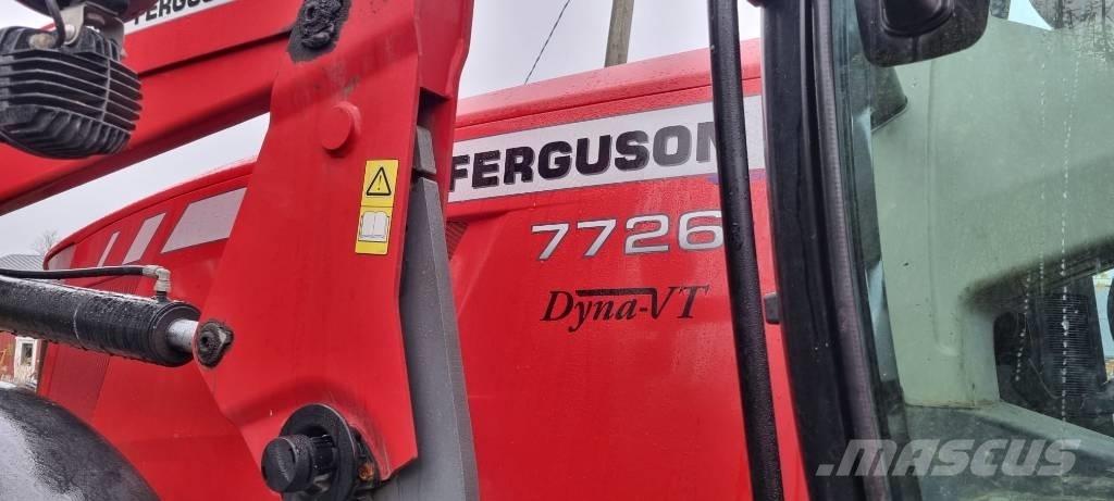 Massey Ferguson 7726 Traktoren