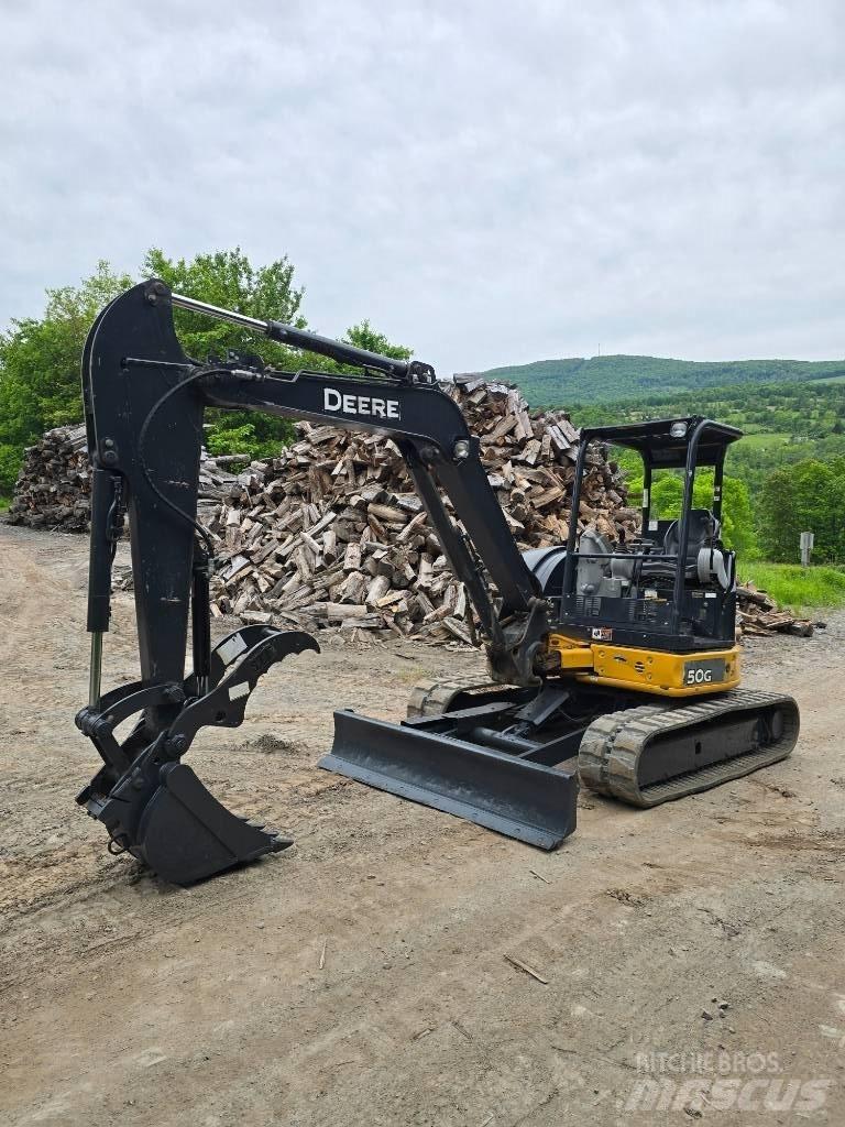 DEERE 50G Minibagger < 7t