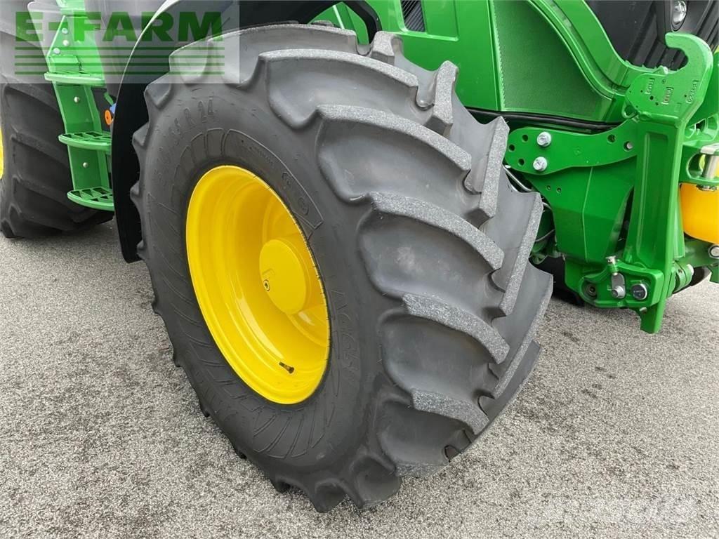 John Deere 6R 110 Traktoren