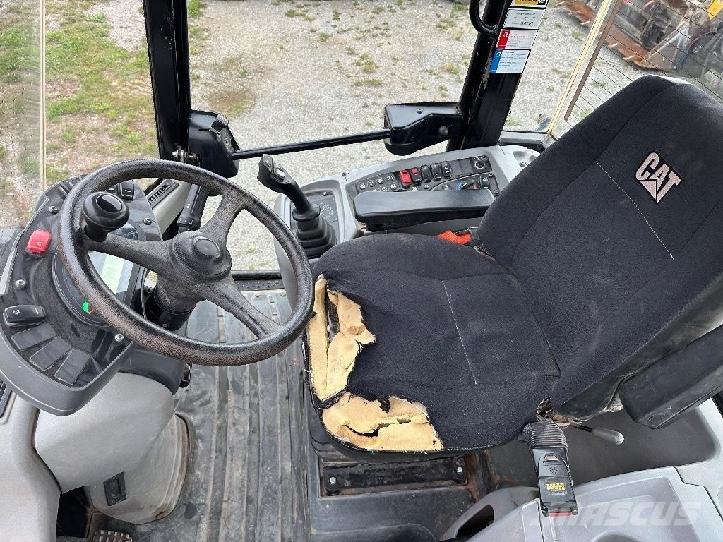 CAT 908M Radlader Radlader