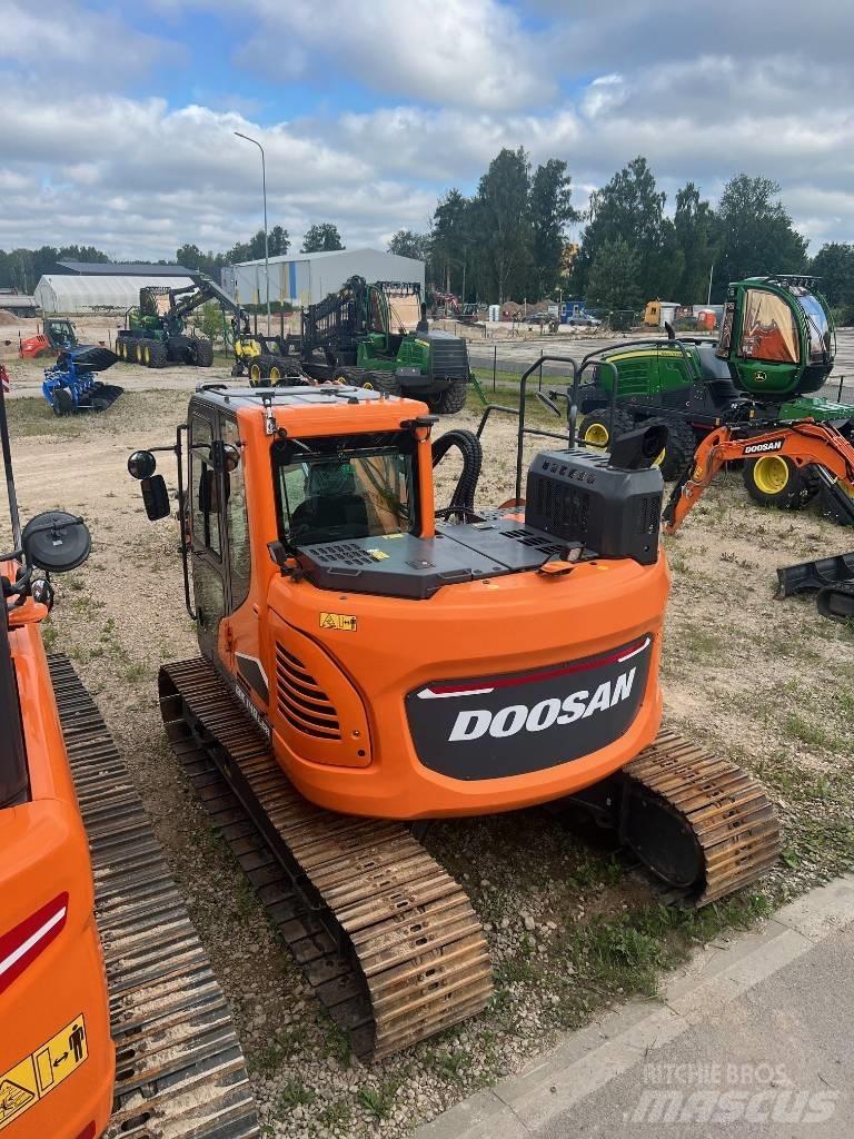 Doosan DX 140 LCR-7 Raupenbagger