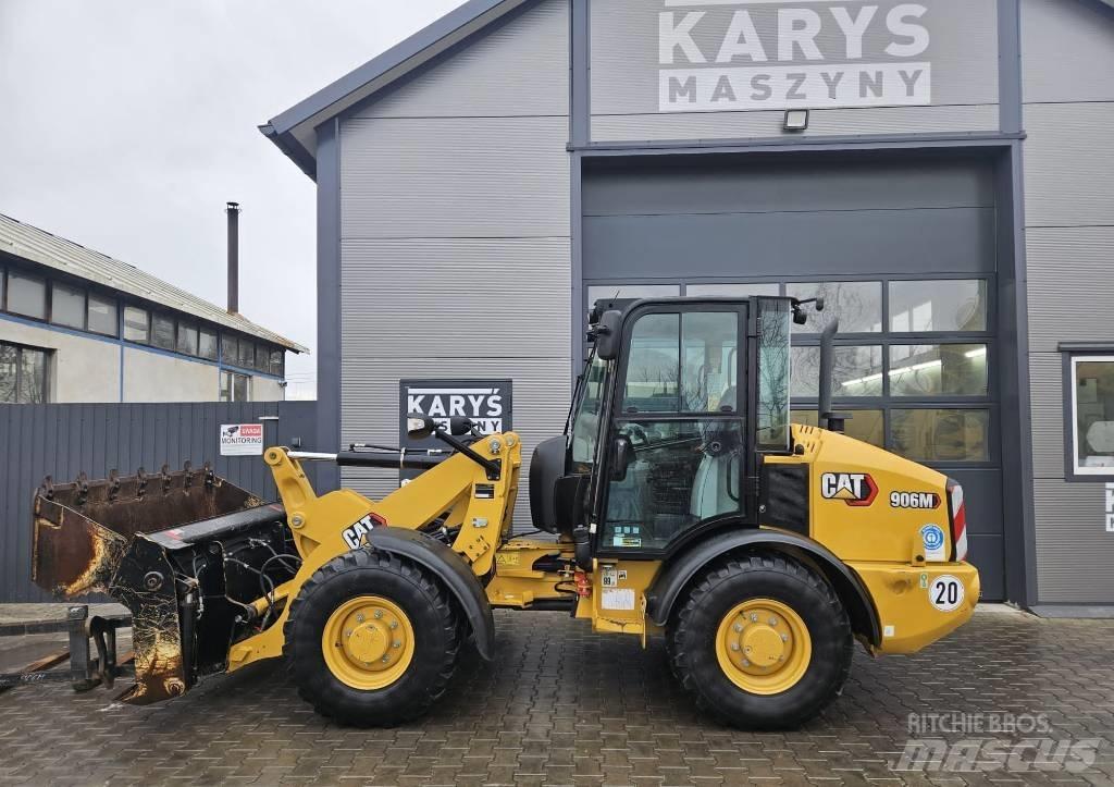 CAT 906M Radlader