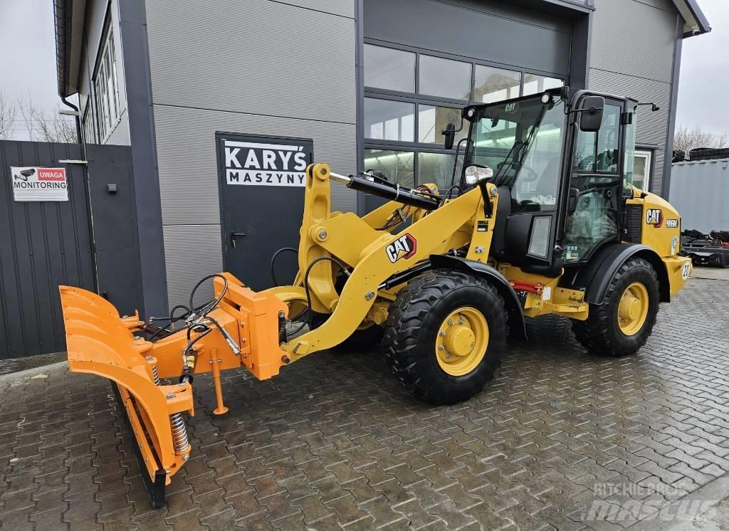 CAT 906M Radlader