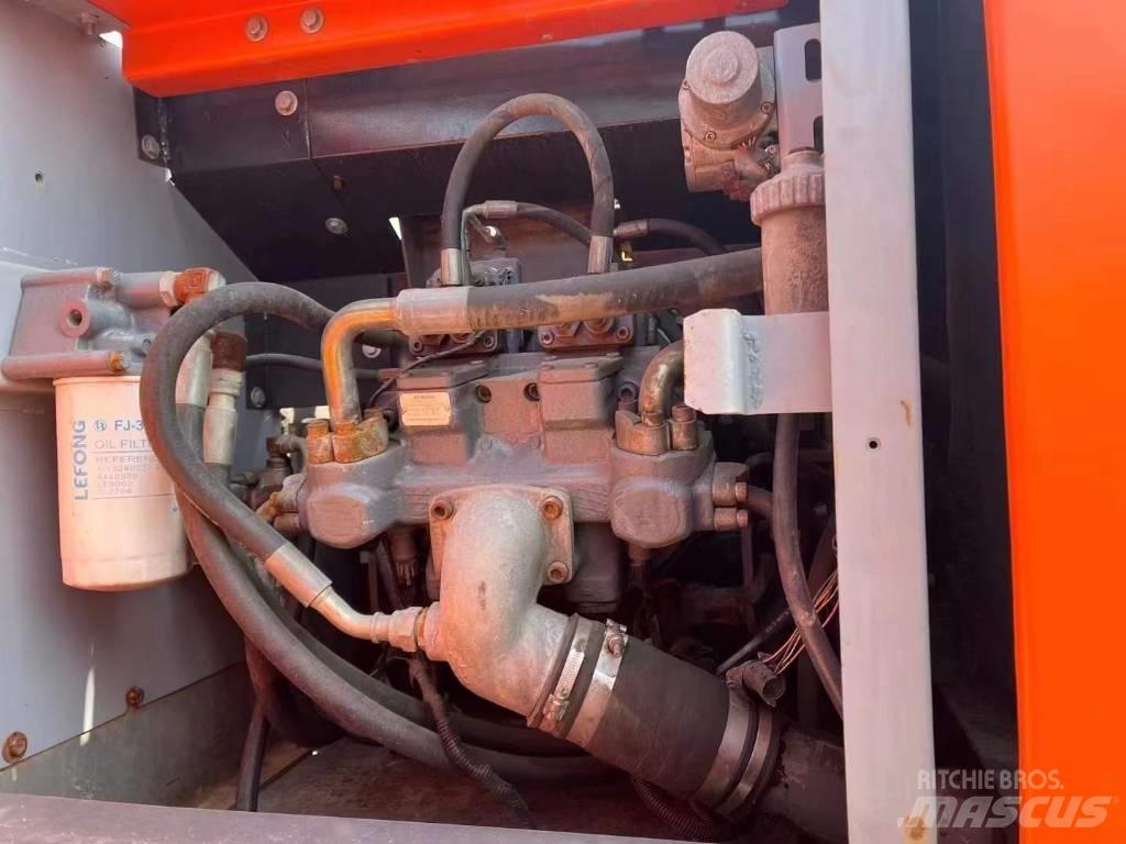 Hitachi Zaxis 240 Raupenbagger