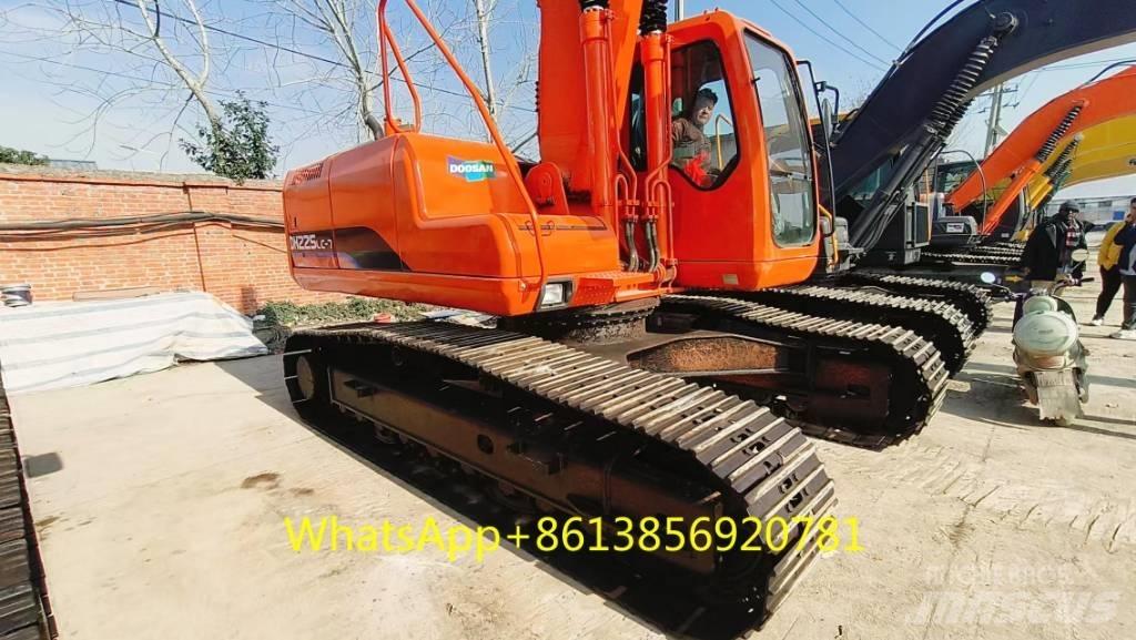 Doosan DH 225 LC-7 Raupenbagger