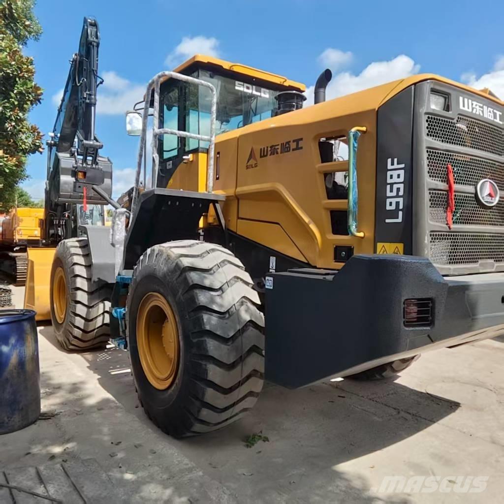 SDLG LG 958 F Radlader