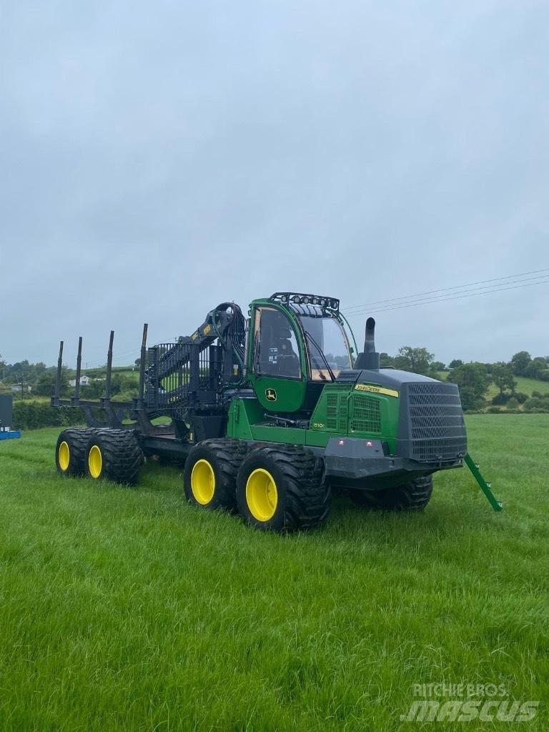 John Deere 1510G Forwarder