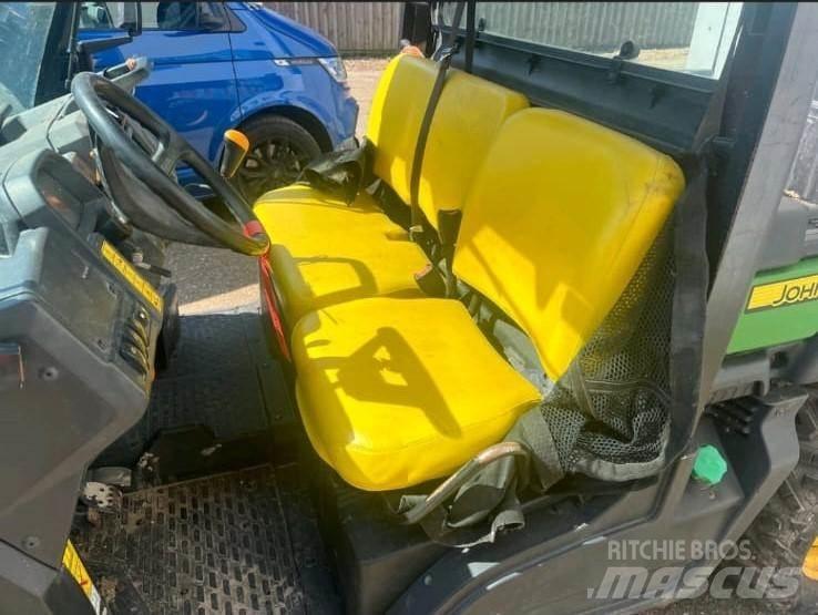 John Deere XUV865M ATV/Quad
