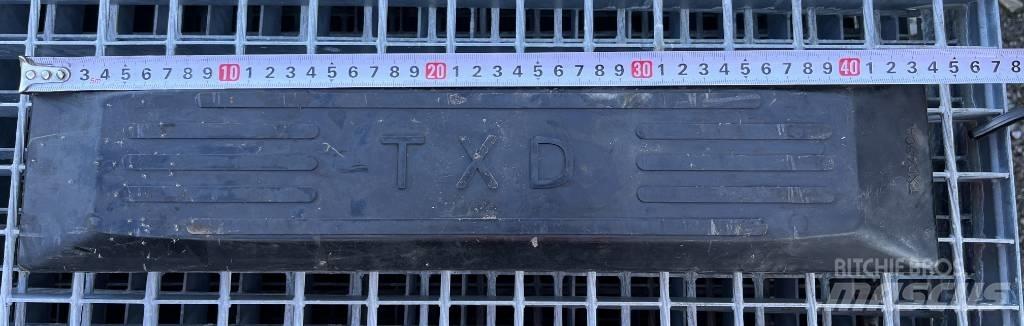  TXD 450A Ketten