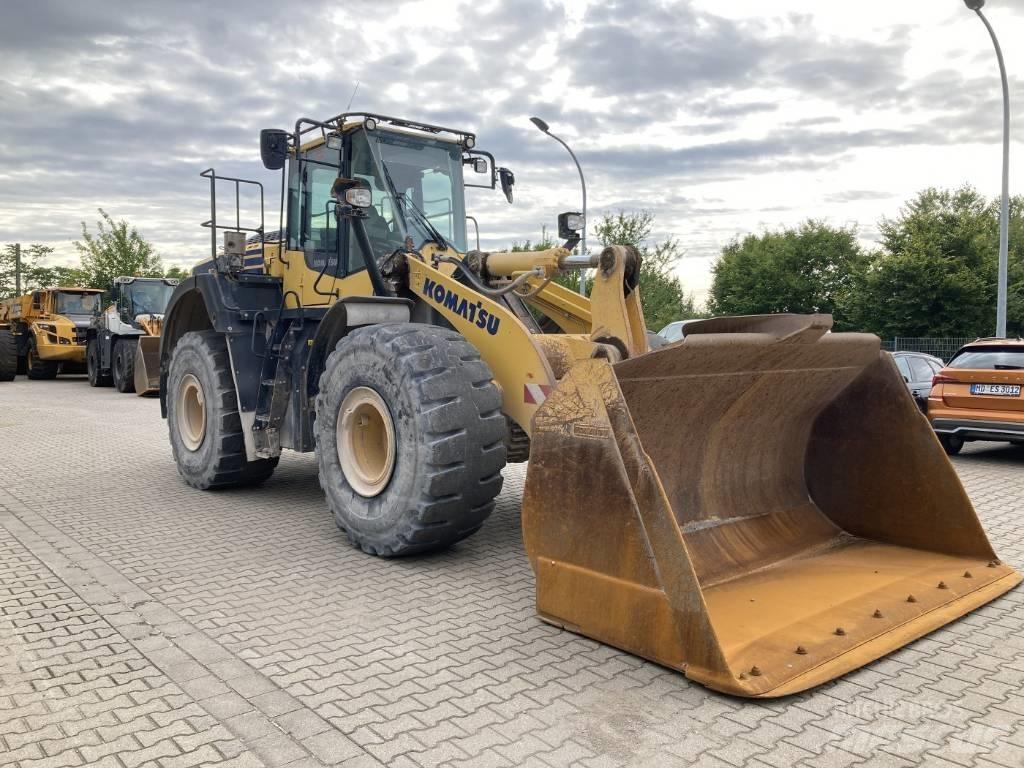 Komatsu WA 470-8 Radlader
