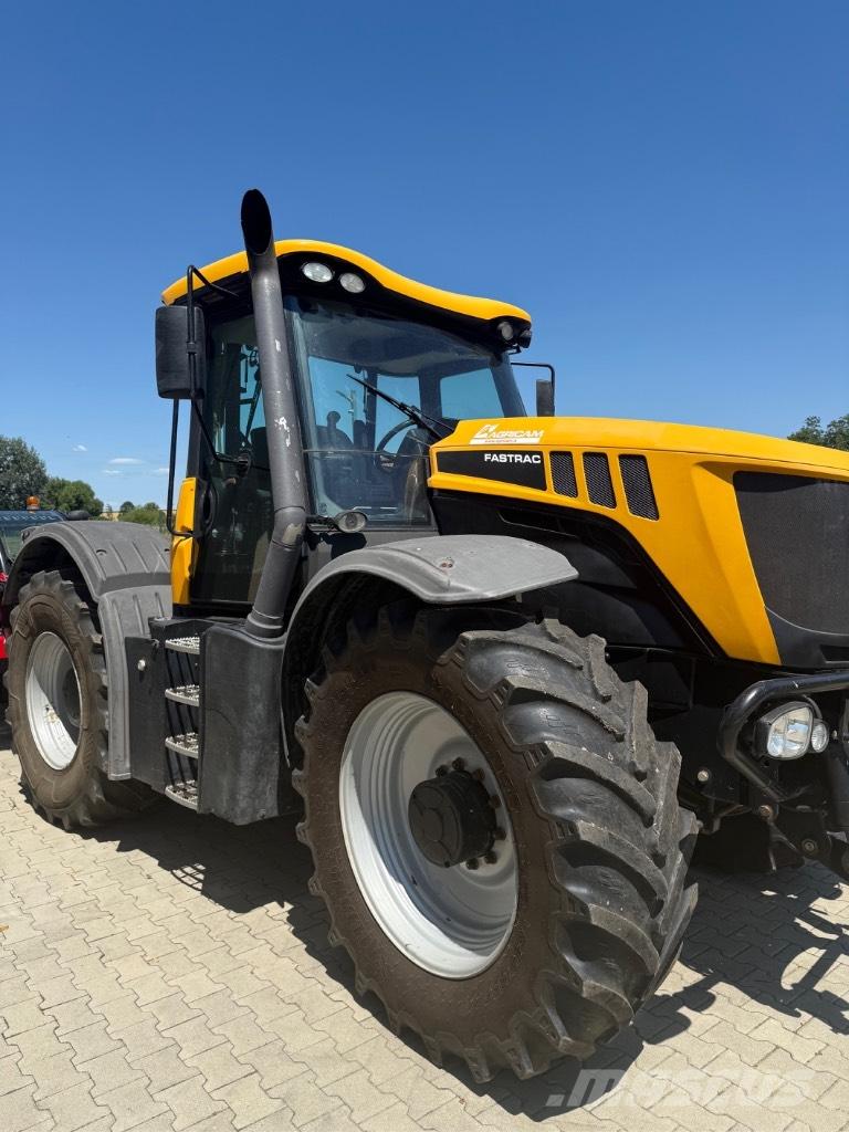 JCB JCB Fastrack3230 Traktoren