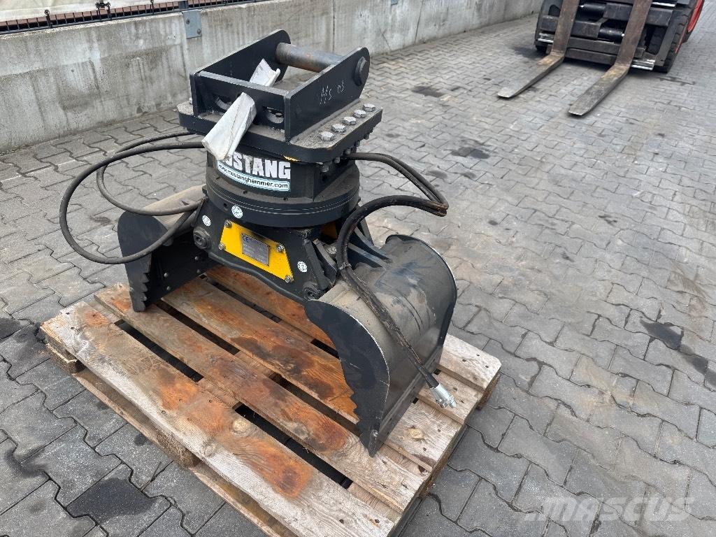 Mustang GRP 150 CH Greifer