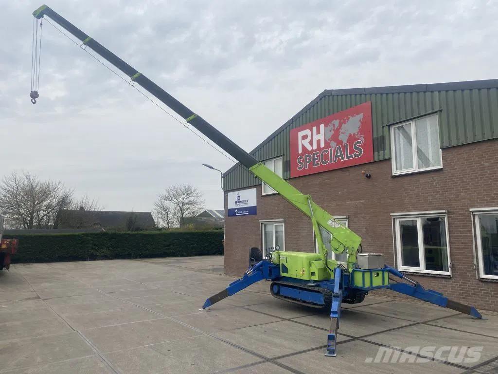 Maeda MC-305C Raupenkrane