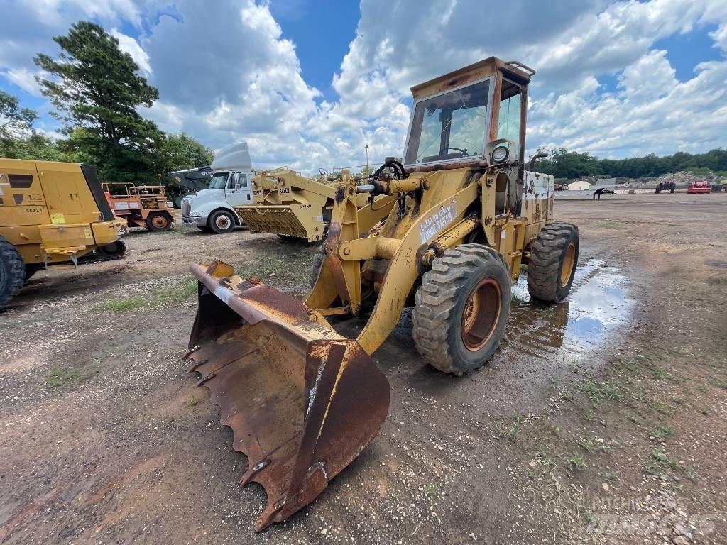 International 515 Radlader