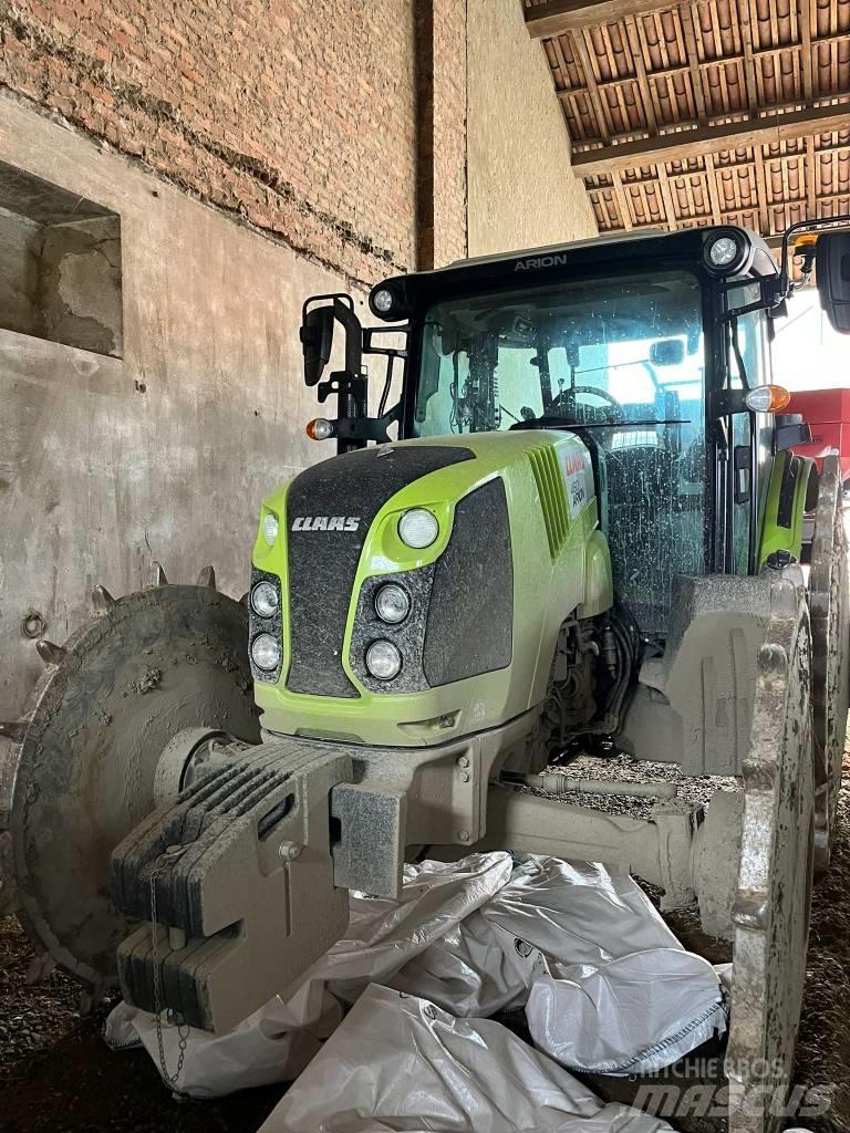 CLAAS Arion 460 Traktoren