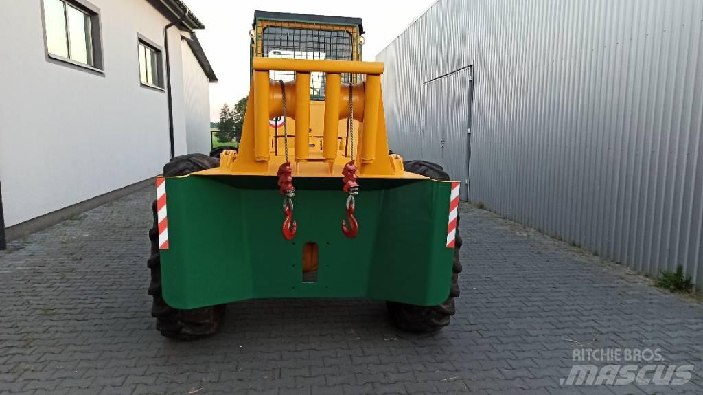 LKT 81 TURBO Stammholzschlepper
