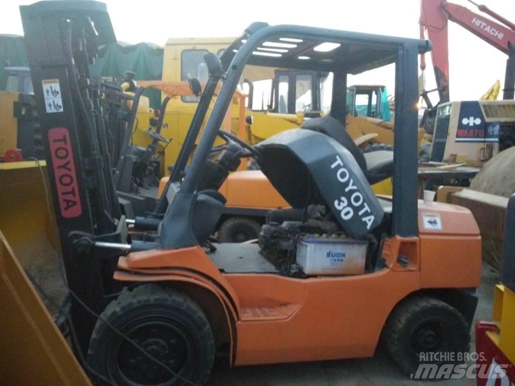 Toyota FD 30 Dieselstapler