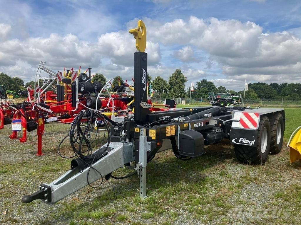 Fliegl HKL 22 Weitere Anhänger