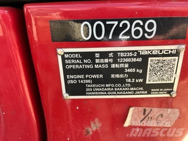 Takeuchi TB235 Minibagger < 7t