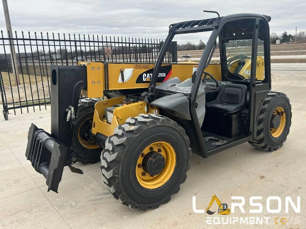 CAT TH255C Teleskoplader
