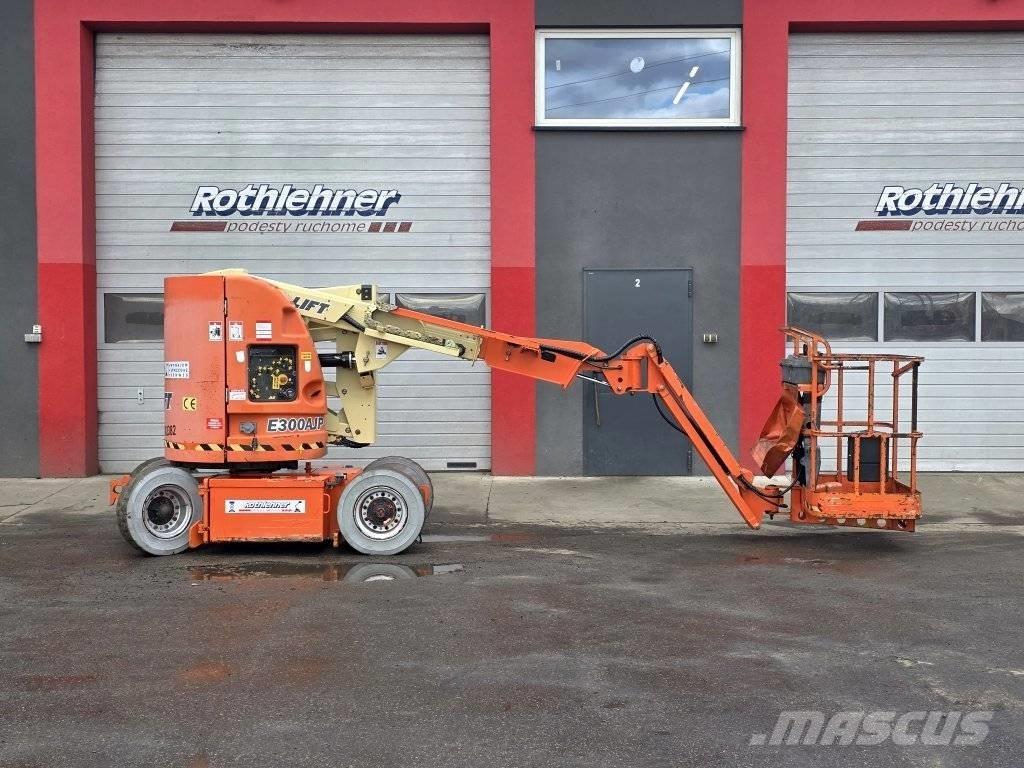 JLG 300 AJP Gelenkteleskoparbeitsbühnen