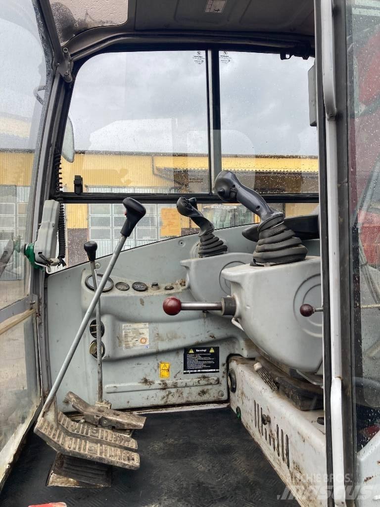 Neuson 8003 Midibagger  7t - 12t