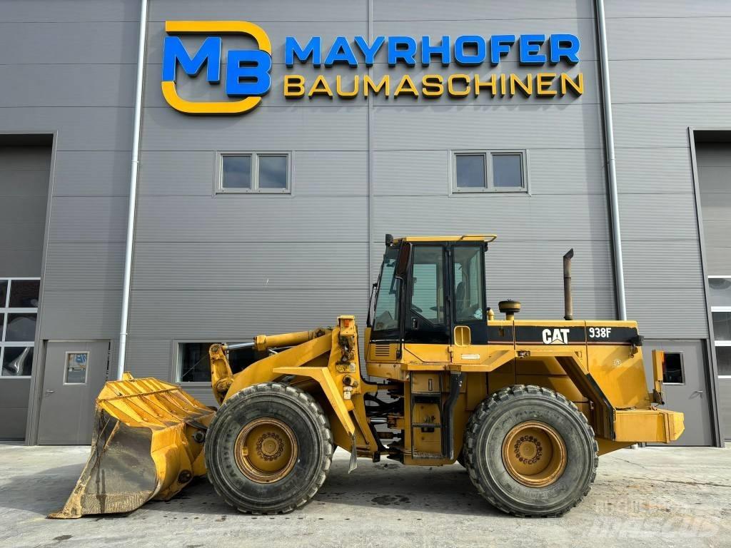 CAT 938F Radlader