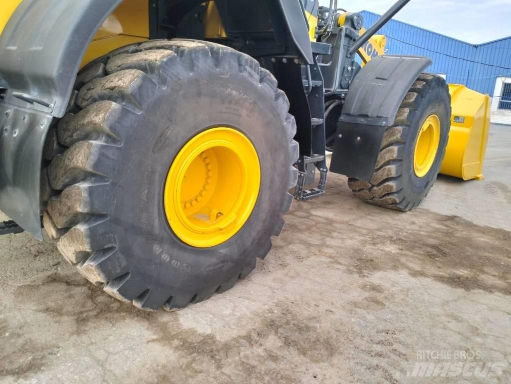 Komatsu WA 470-8EO Radlader