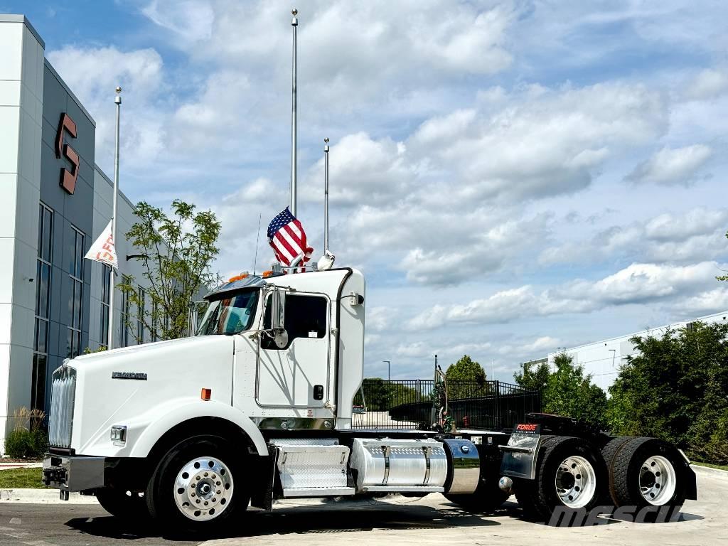 Kenworth T 800 Sattelzugmaschinen