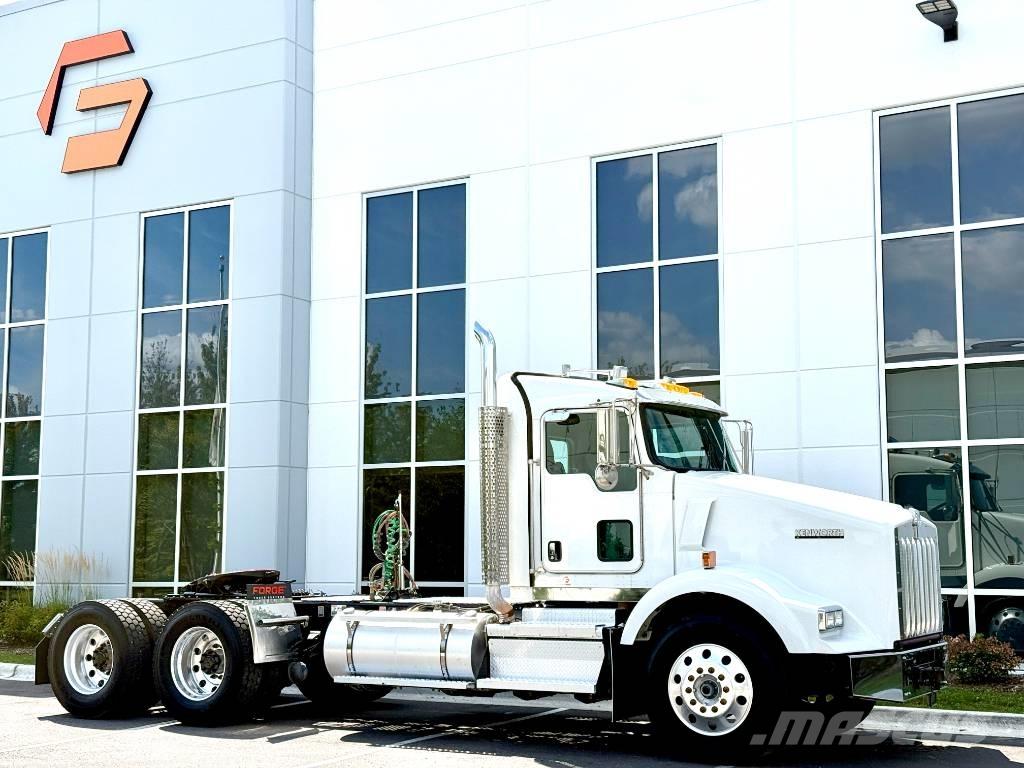 Kenworth T 800 Sattelzugmaschinen