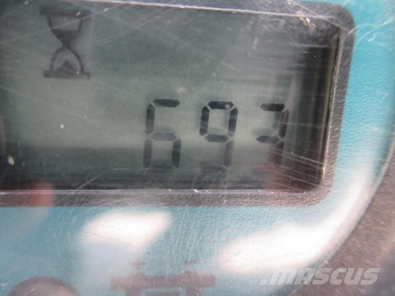 Haulotte Compact 14 Scheren-Arbeitsbühnen