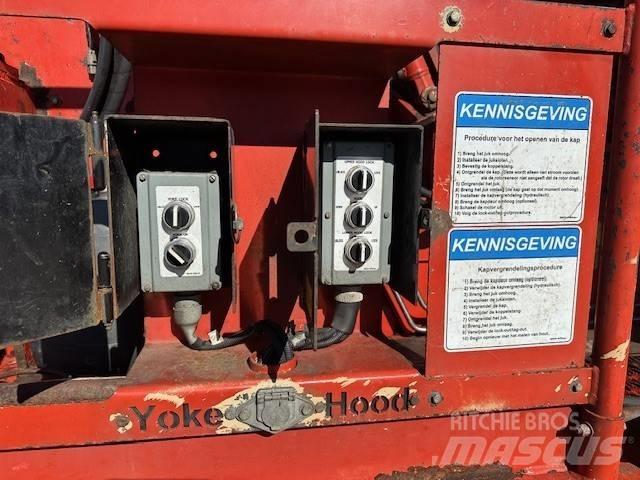 Morbark 6400XT Schredder