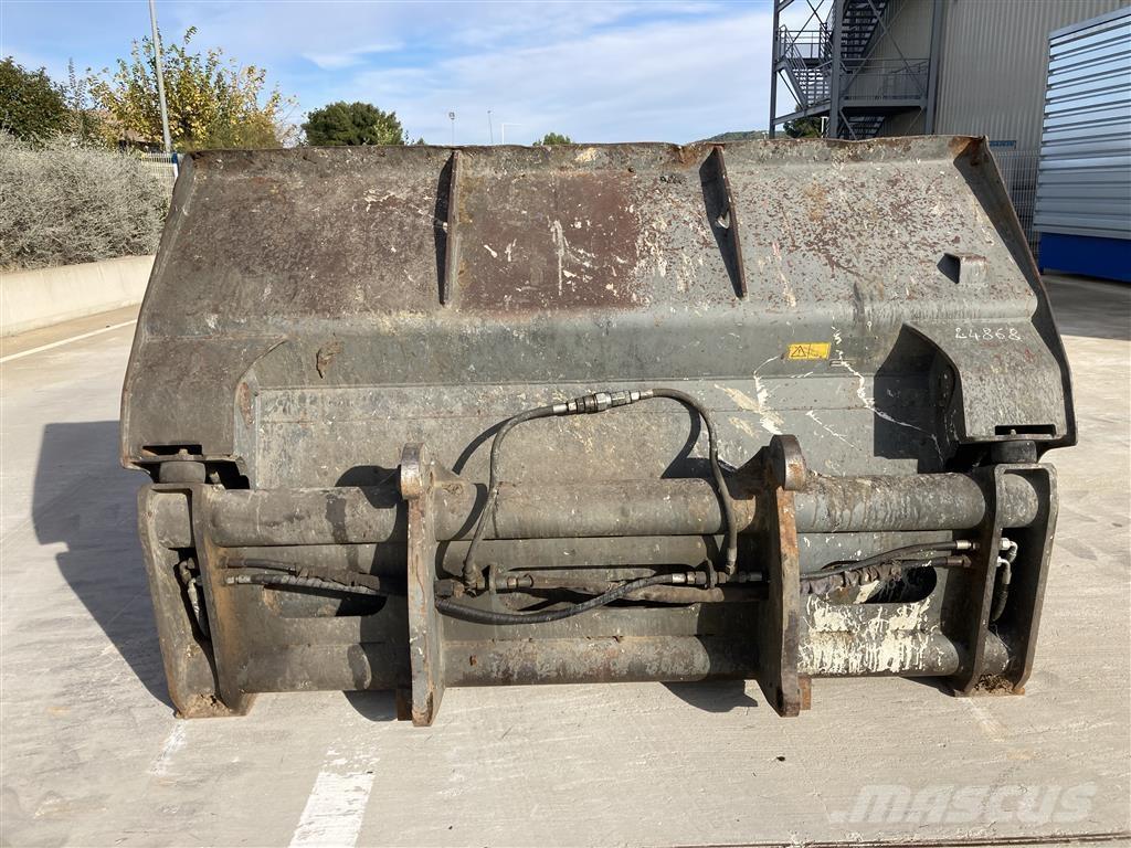 Liebherr L 538 Radlader