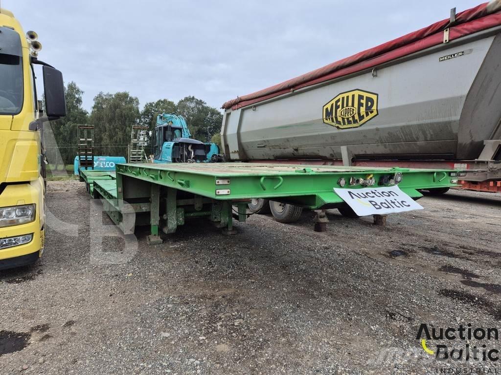 SM Trailer Curtainsiderauflieger