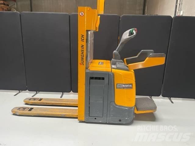 Jungheinrich ERC 212 Deichselstapler