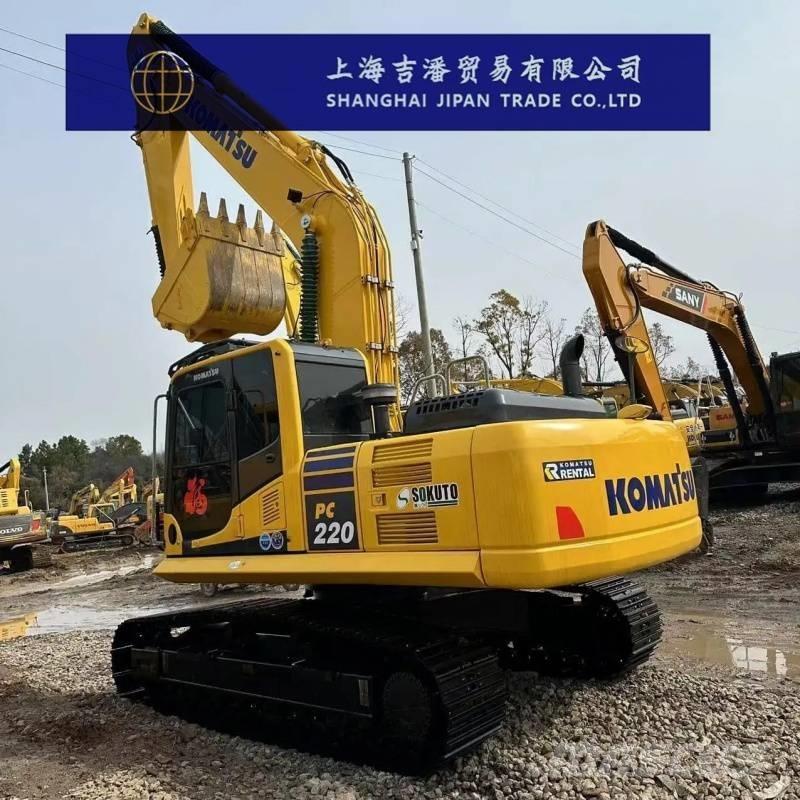 Komatsu PC 220-8 Raupenbagger