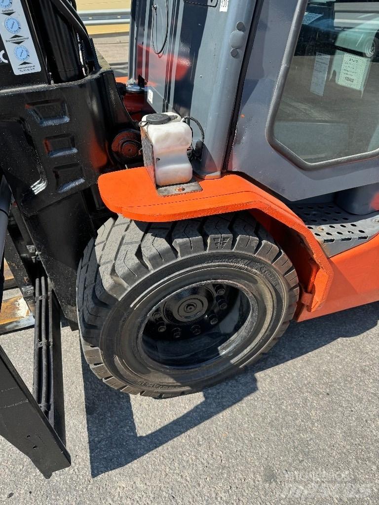 Toyota 8FBMT50 Elektrostapler
