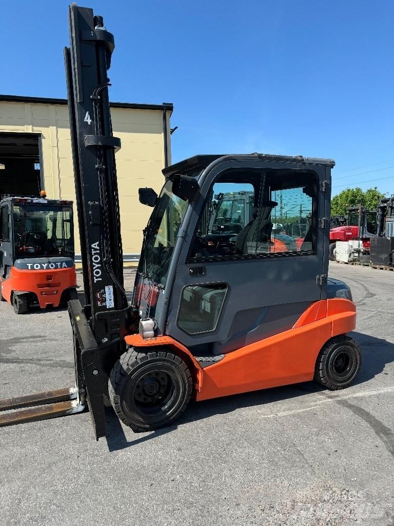 Toyota 8FBMT50 Elektrostapler