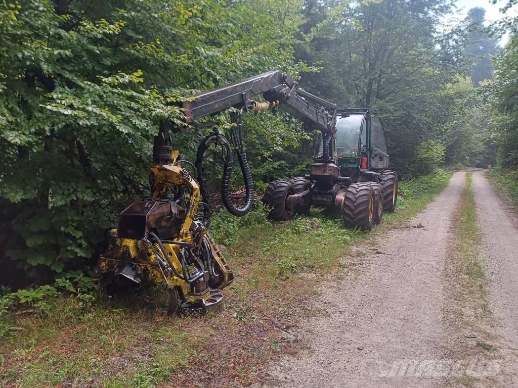 Timberjack 1270D Harvester