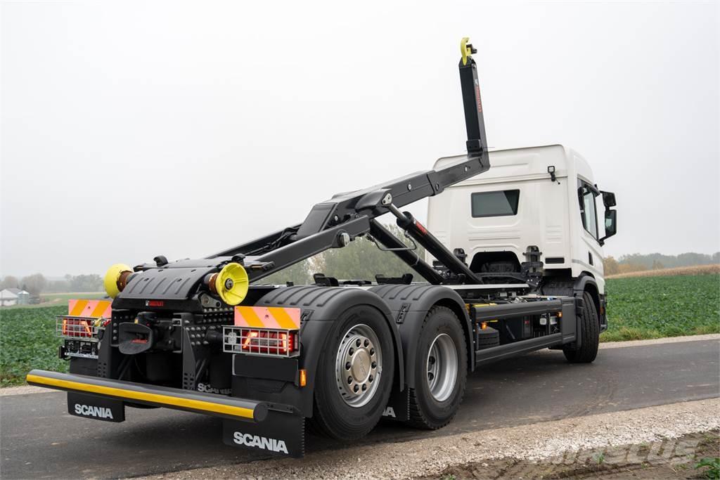 Scania P420 6X2 Abrollkipper