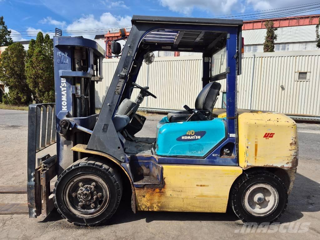 Komatsu FG 40 ZT Andere Gabelstapler
