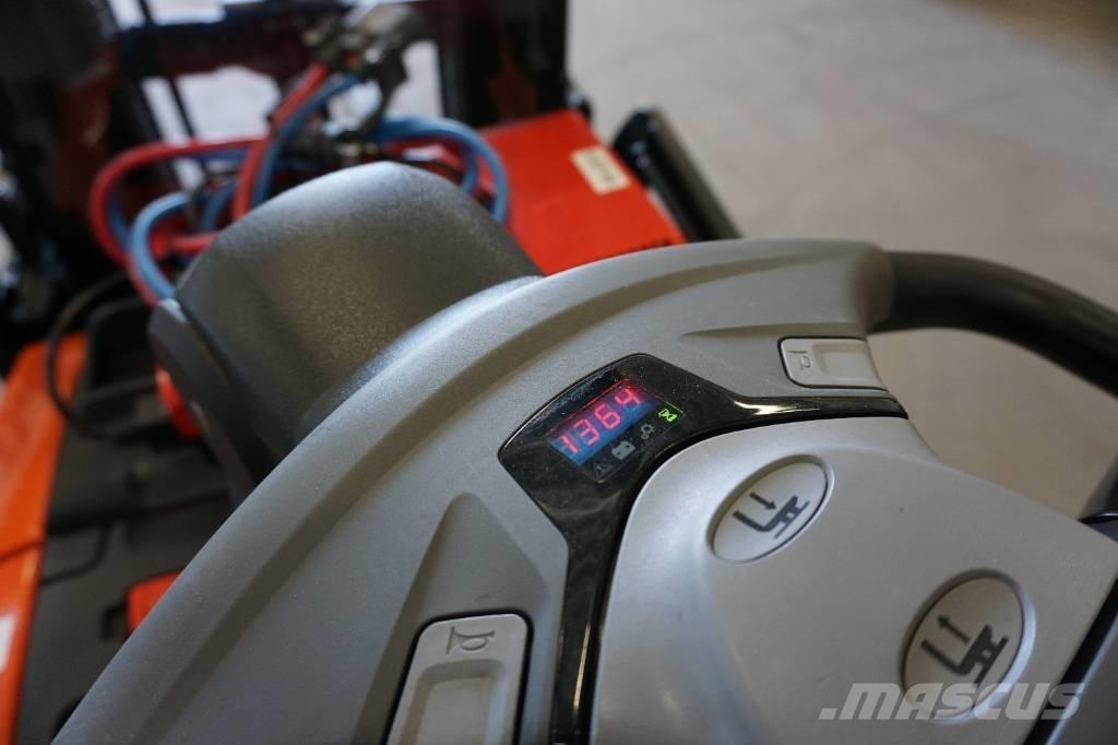 Toyota SPE120L Deichselstapler
