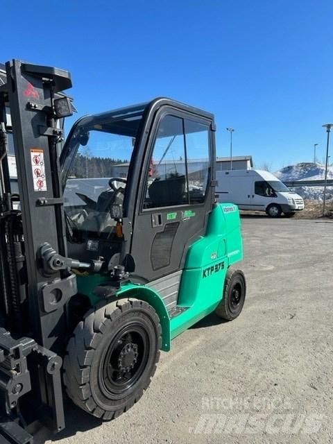 Mitsubishi FD40N Dieselstapler