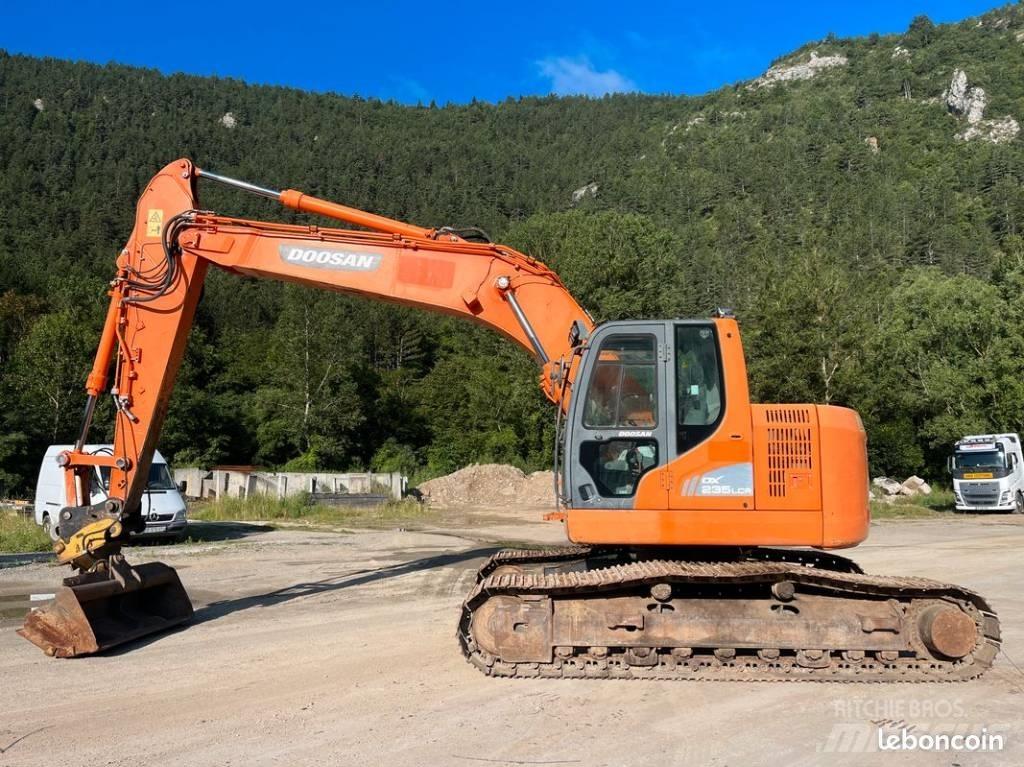 Doosan DX 235 LCR Raupenbagger