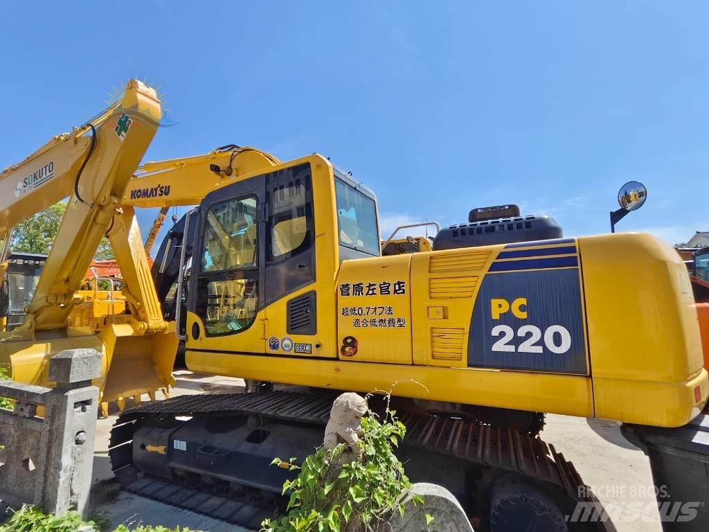 Komatsu PC 220-8 Raupenbagger
