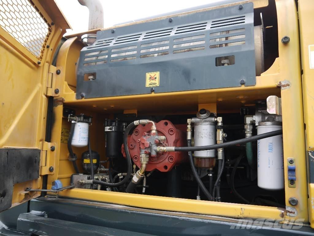 Hyundai HX 330 L Raupenbagger