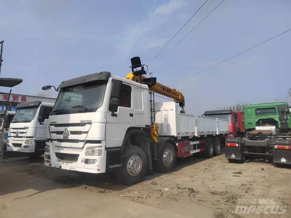Howo 375 8X4 Kranwagen